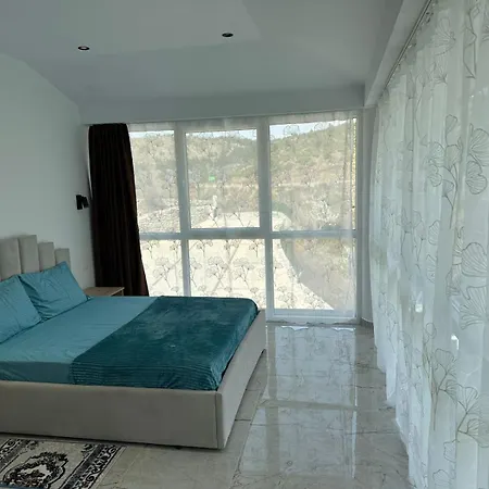 Apartment Qyteza